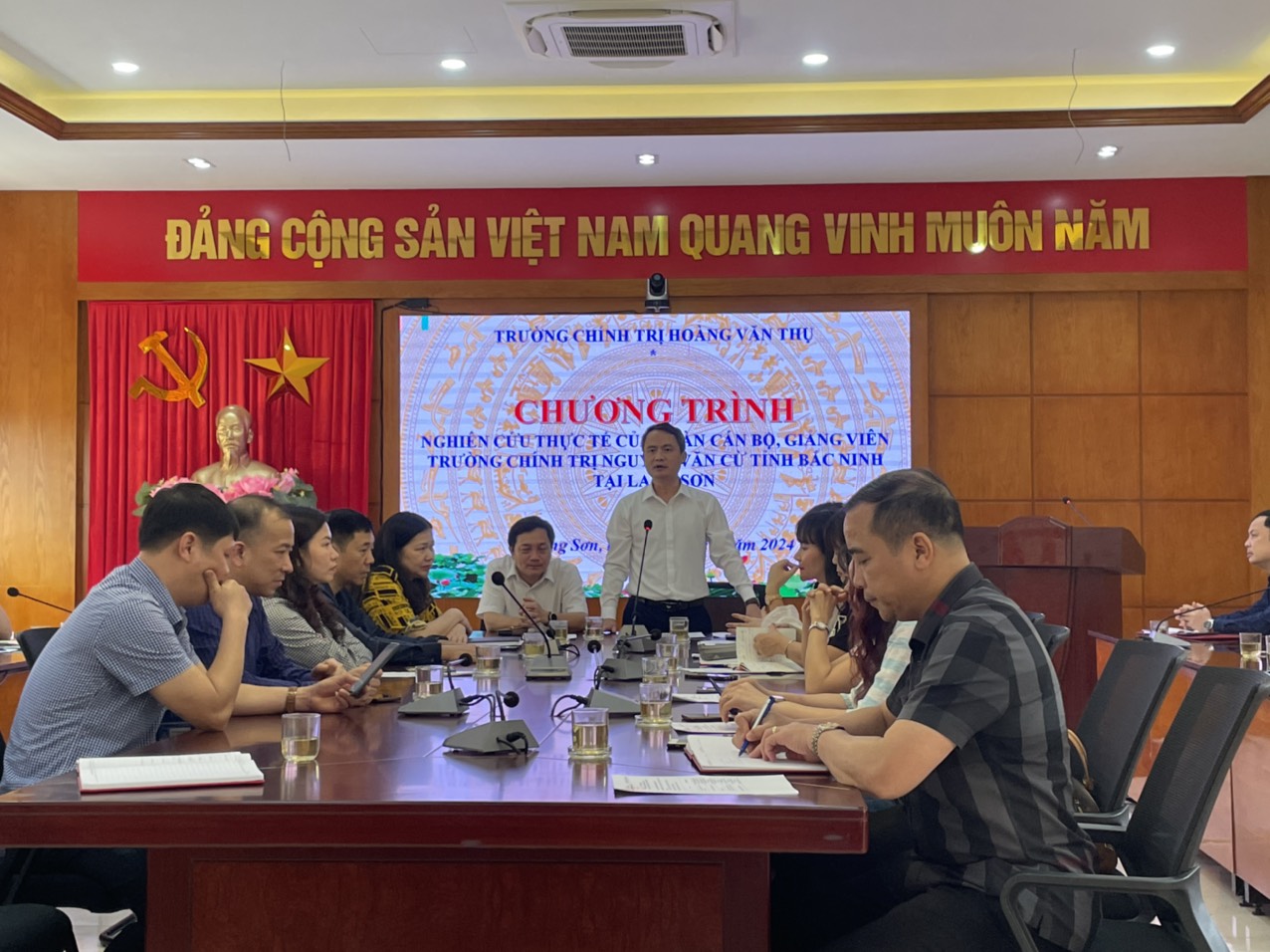 Trường Chính trị Nguyễn Văn Cừ tổ chức lớp Bồi dưỡng kiến thức quản lý nhà nước và Phương pháp sư phạm dành cho giảng viên quản lý nhà nước năm 2024